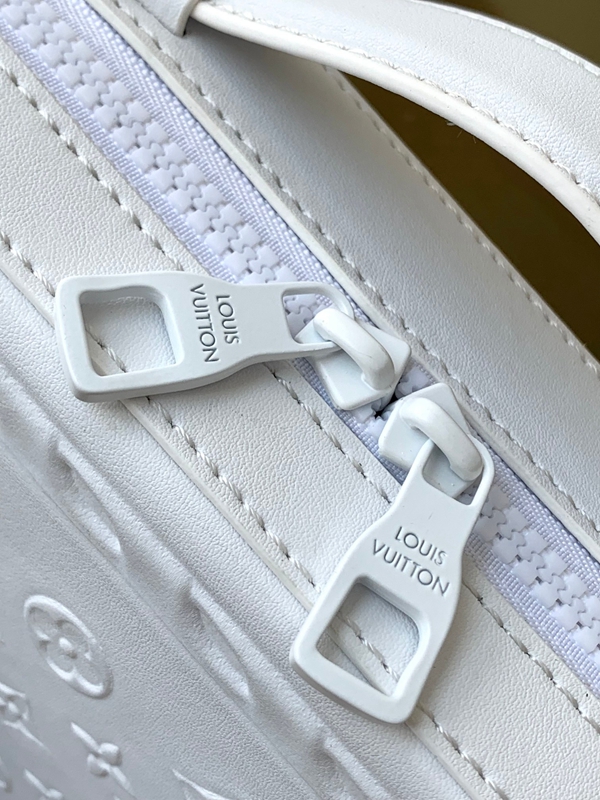 ルイヴィトンバッグ細部ディテール